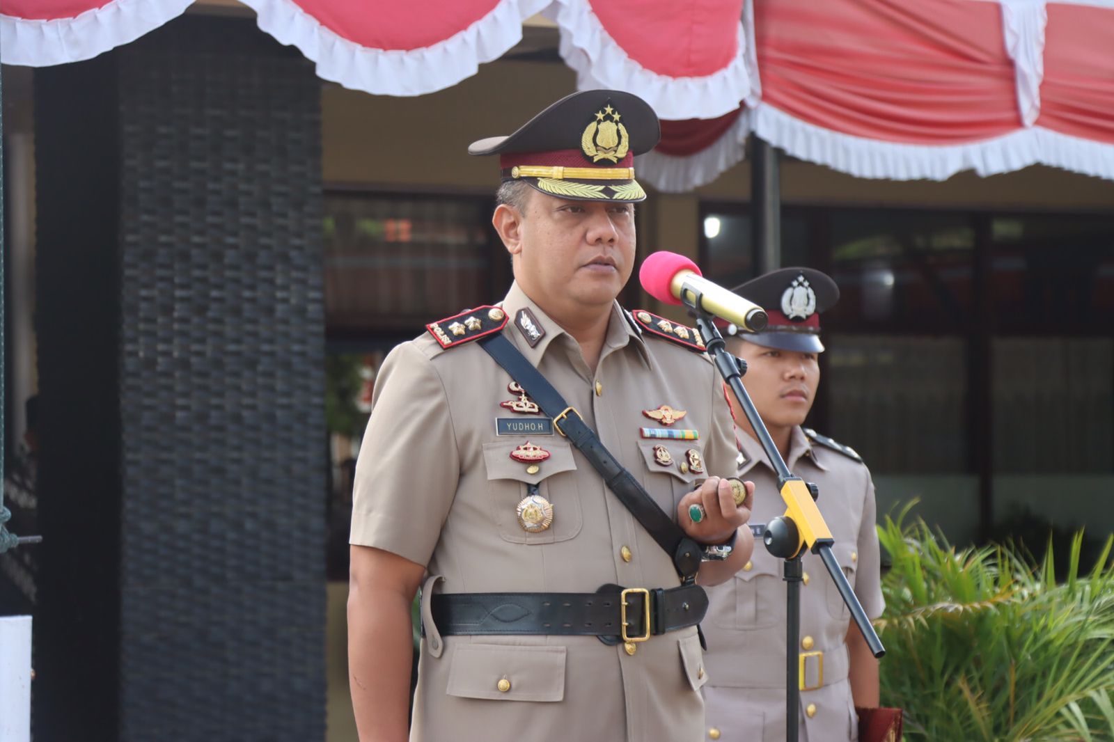 Kapolres Pasaman Inspektur  Upacara Selamat Hari Juang Polri