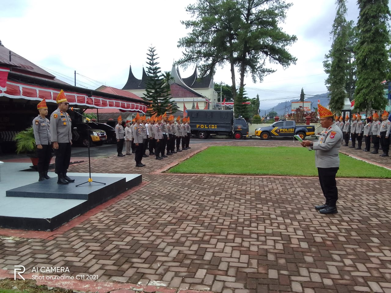 Wakapolres Pasaman Mewakili Kapolres memimpin apel Kesatuan 