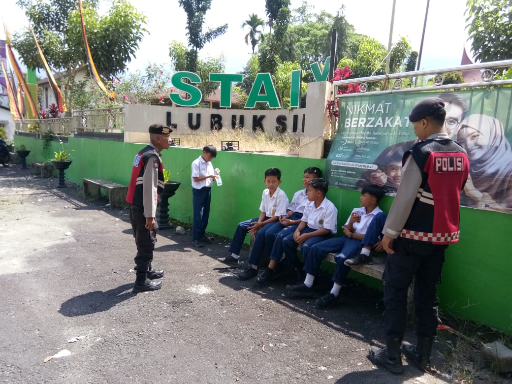 Kasat Samapta pimpin Patroli Dialogis Dalam Rangka Harkamtibmas di Seputaran Wilayah hukum Polres  Pasaman 