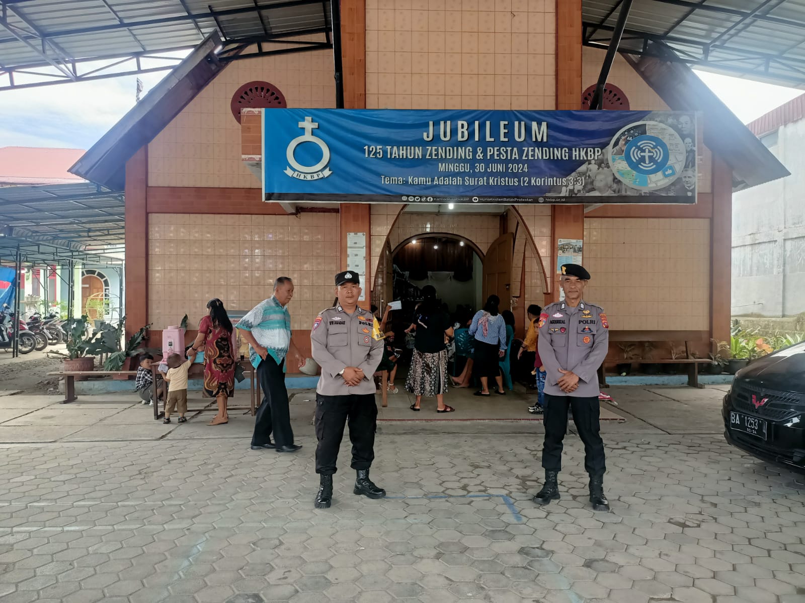 POLSEK PANTI PENGAMANAN KEGIATAN IBADAH MINGGUAN UMAT KRISTIANI DI GEREJA 
