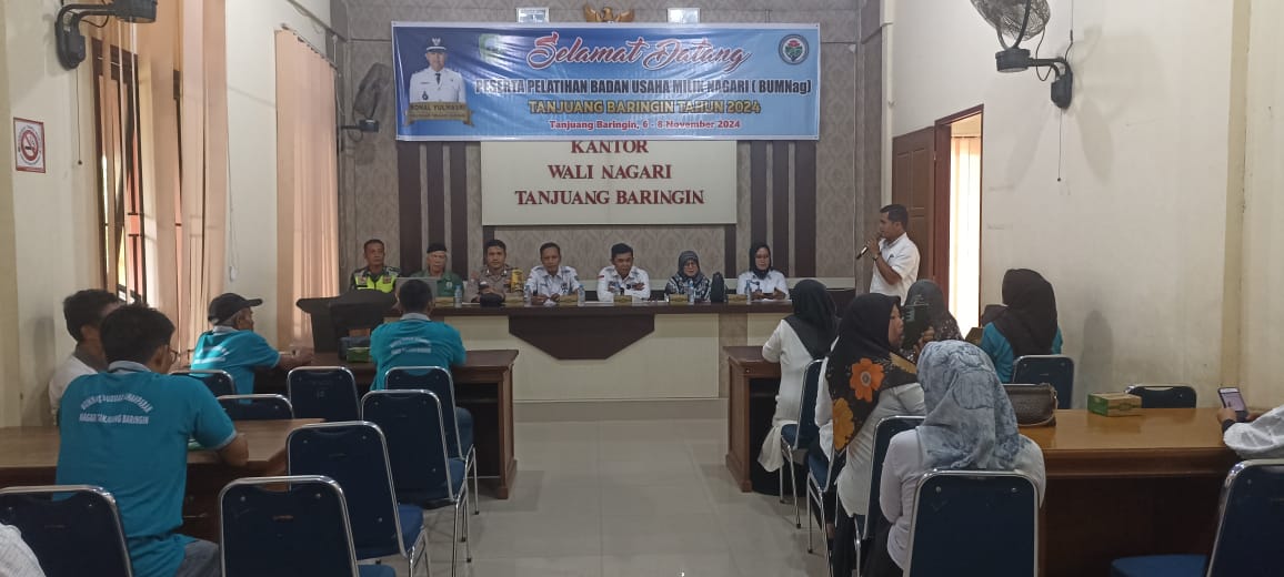 Bhabinkamtibmas Nagari Tanjuang Baringin Hadiri Rapat Rencana Pelatihan Badan Usaha Milik Nagari ( Bumnag )Dari Dana Desa Ta.2024. 