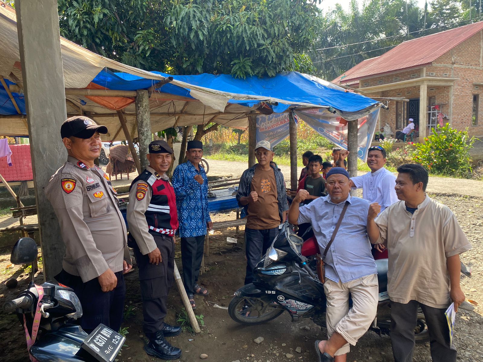 Kanit Samapta Polsek Tigo Nagari IPDA Hadi S  melaksanakan giat Patroli Dialogis serta Himbauan Harkamtibmas di Seputaran Nagari Malampah 