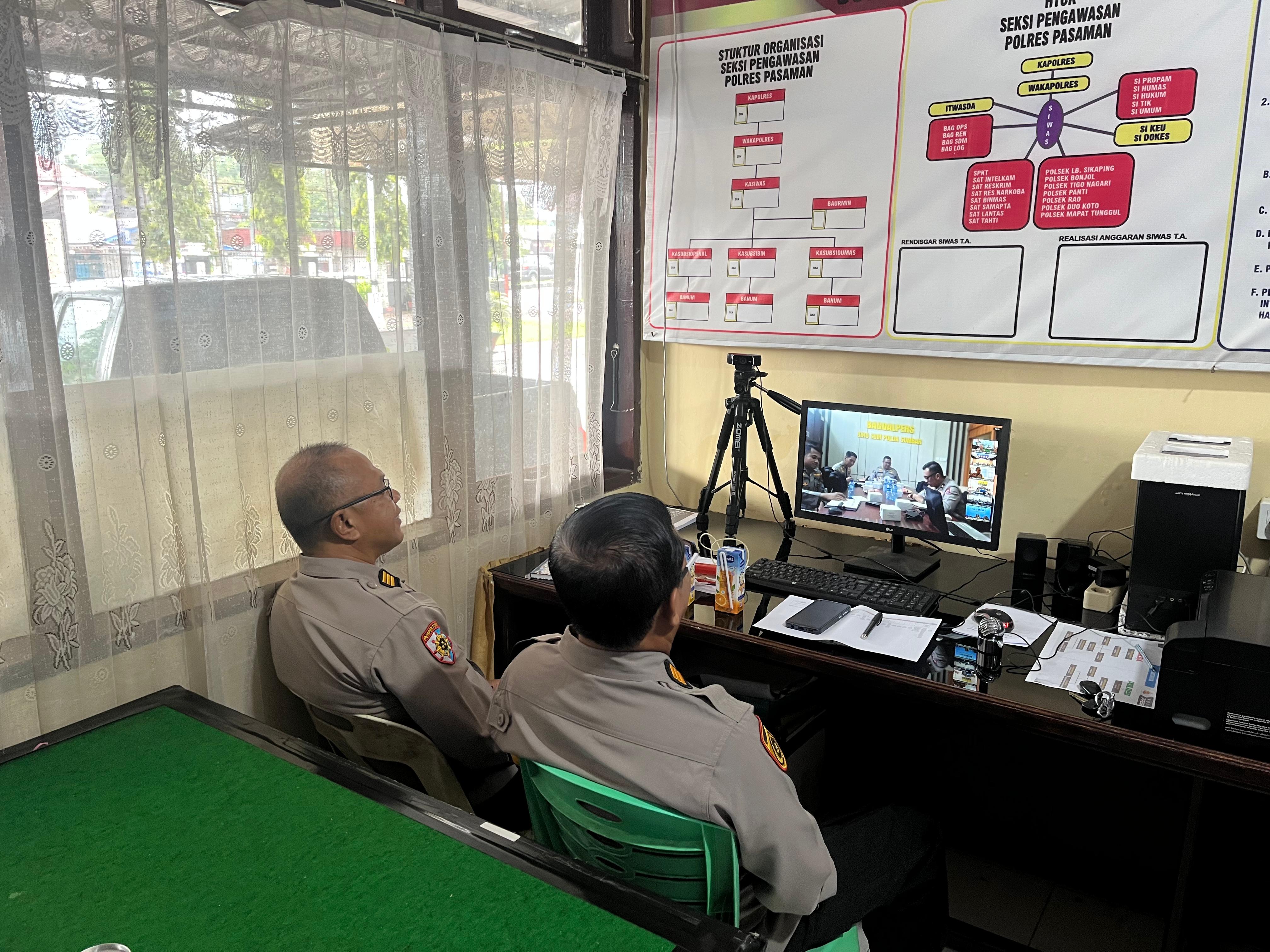 SDM Polres Pasaman Ikuti Kegiatan Pelaksanaan Validasi Data Ketahanan Pangan Melalui Zoom Meeting