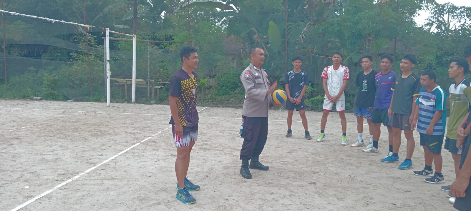Bhabinkamtibmas Nagari Aia Manggih Polsek Lubuk Sikaping 