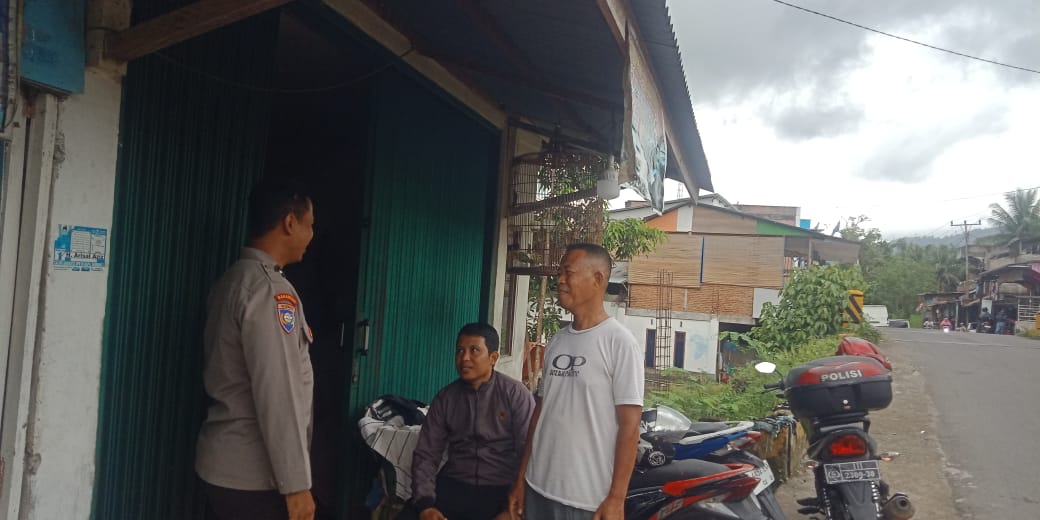 Bhabinkamtibmas Cooling System Dengan masyarakat Pasar Padang Gantiang