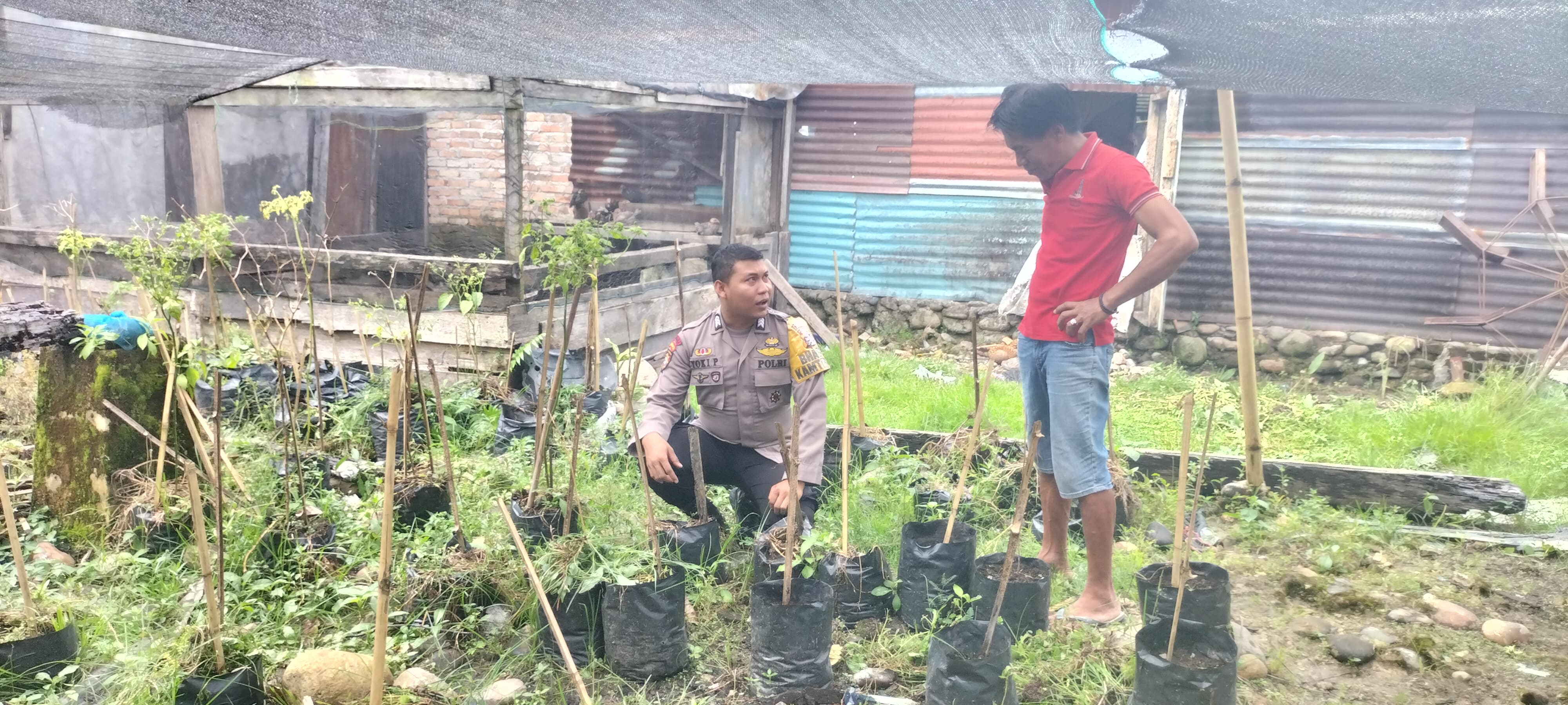 Bhabinkamtibmas Nagari Koto Kaciak Barat Sukseskan Asta Cita Presiden RI tentang Ketahanan Pangan