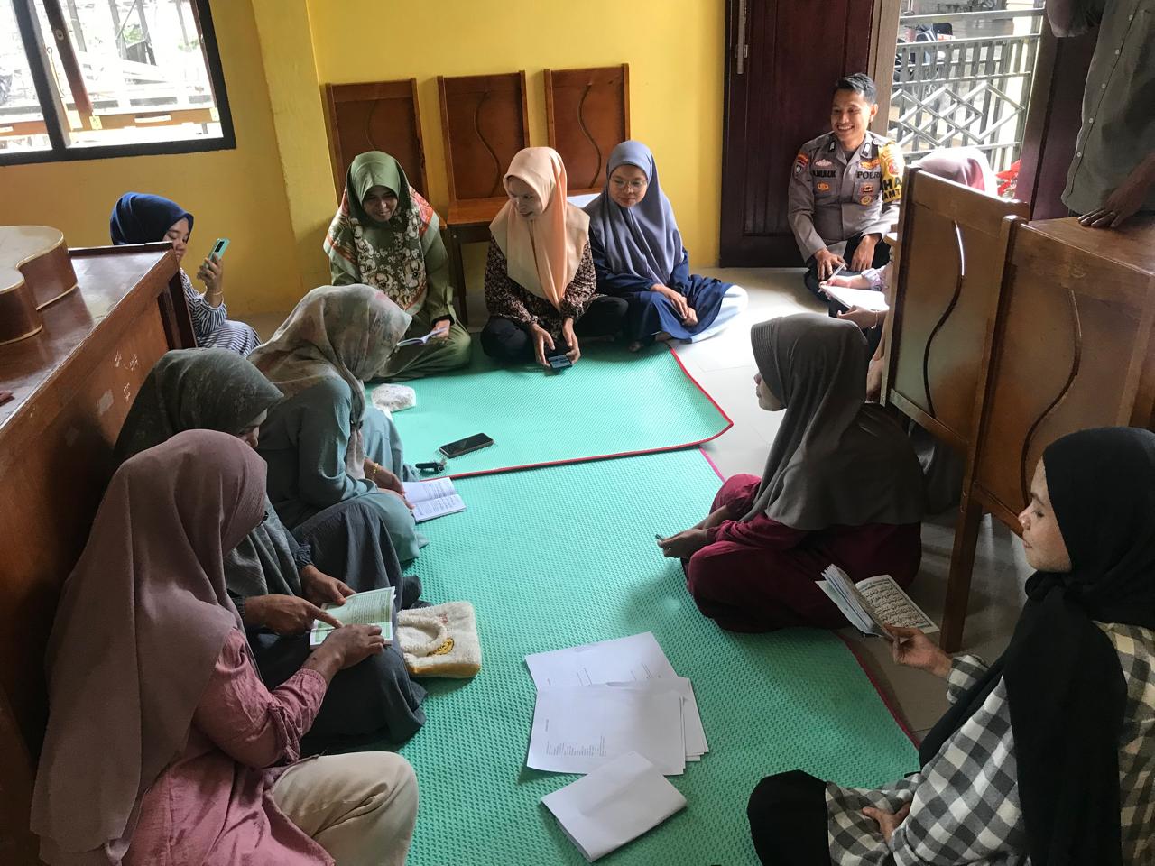 Bhabinkamtibmas Sampaikan Pesan Kamtibmas Kepada Warga Binaan