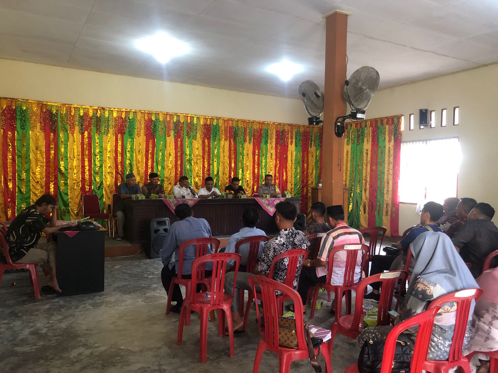 Bhabinkamtibmas Nagari Durian Tinggi Rapat koordinasi Pemerintah Nagari Durian Tinggi