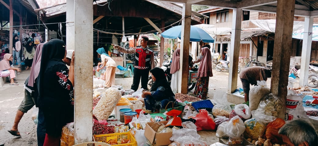 Menciptakan Rasa Aman bagi Masyarakat Polsek Mapat Tunggul  Lakukan Patroli Dialogis