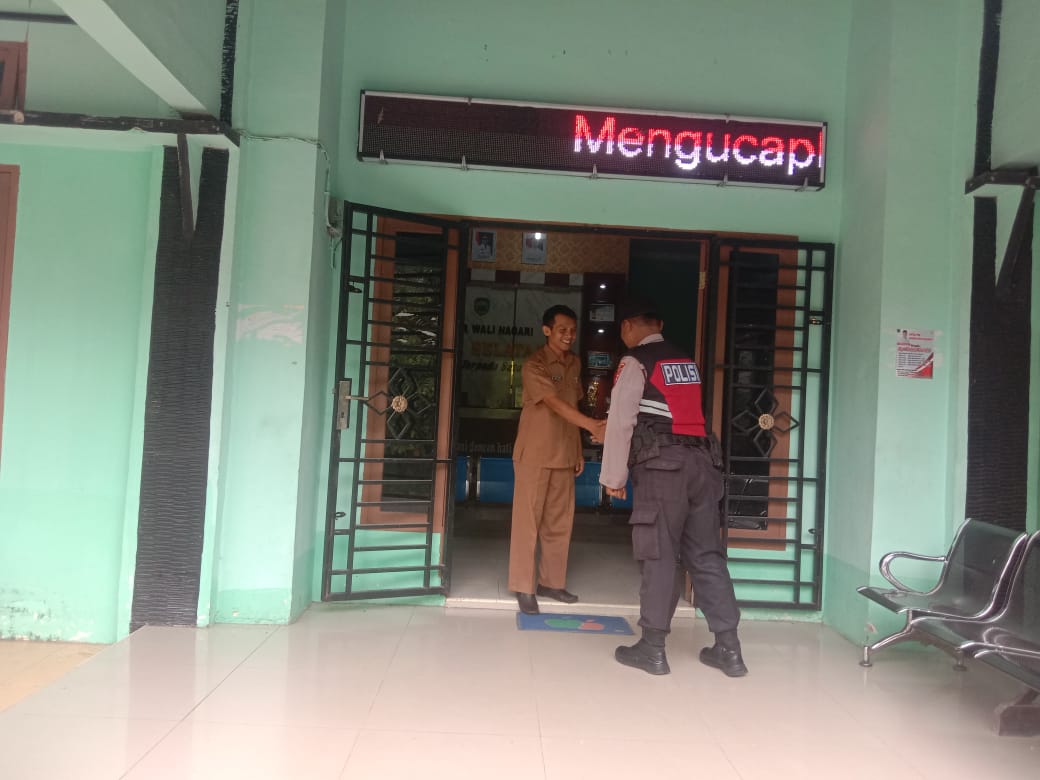 Kanit Samapta Polsek Panti BRIPKA ALDEDI PUTRA DIKA Patroli Dialogis ke Pemerintah Nagari Panti 
