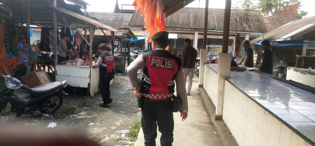 Sat Samapta Polres Pasaman giat  Patroli Dialogis  di Pasar Lubuk Sikaping