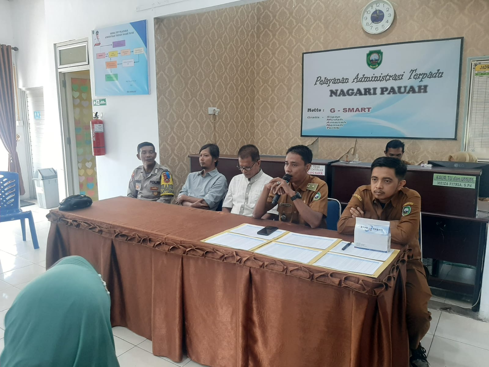 Bhabinkamtibmas Nagari Pauah Menghadiri undangan Pembagian BLT Dana Desa tahun 2025