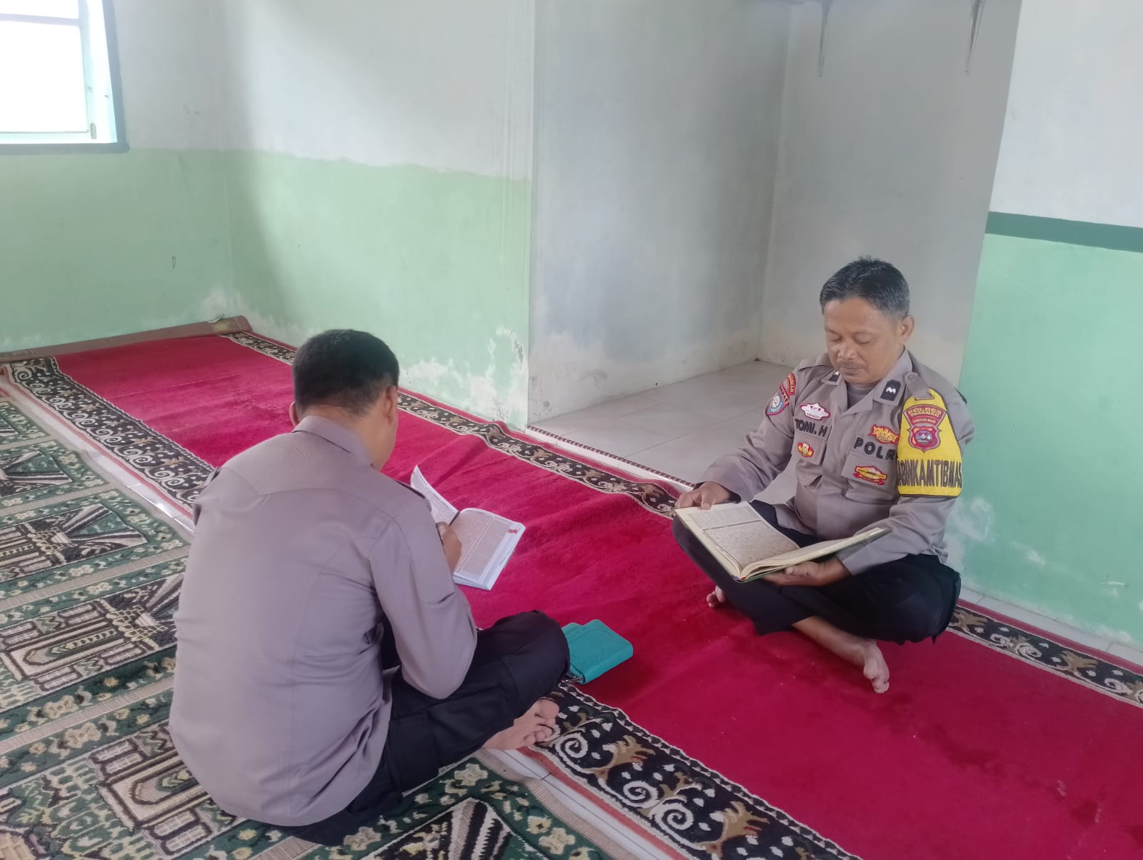 Polsek Rao kegiatan Program Kapolda Sumbar One Day One Khatam Al-Qur’an