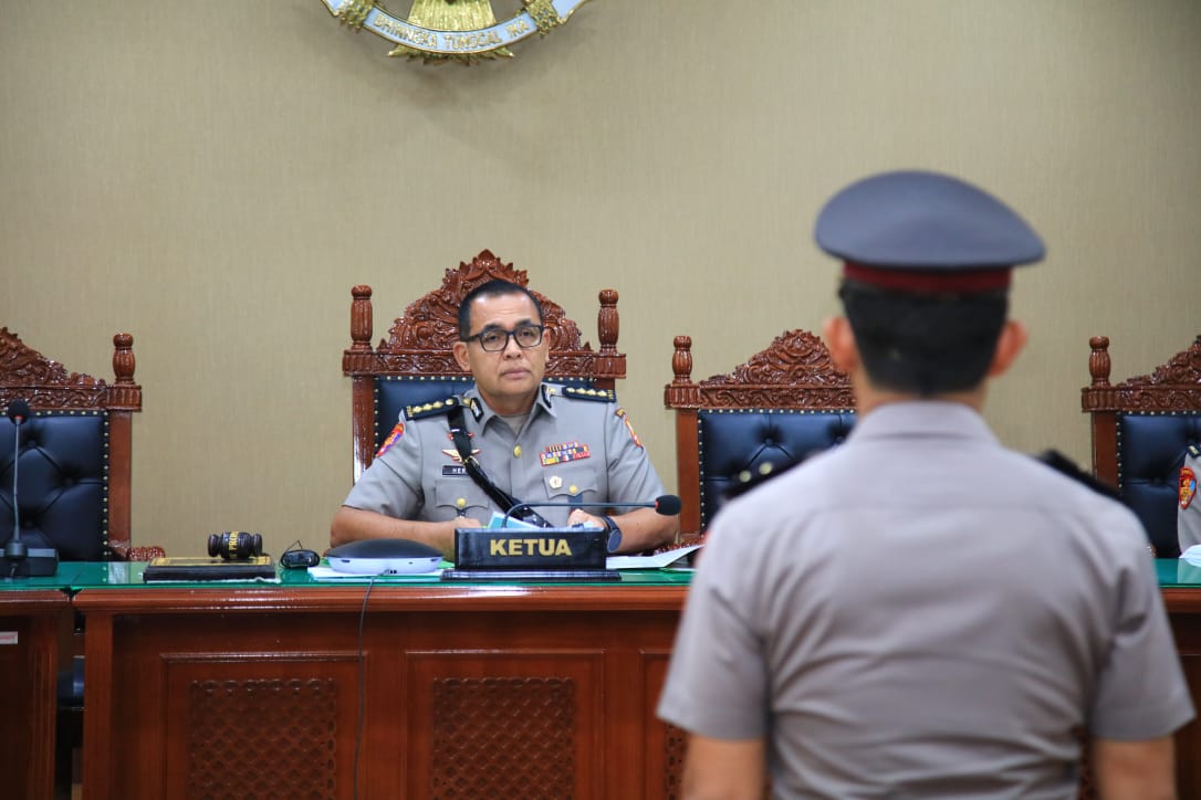 *Polri Tegaskan Tindak Lanjut Kasus AKBP FWLS: Sidang Kode Etik Berlanjut ke Proses Pidana dan Banding*