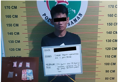 Tim Elang Timur Satresnarkoba Polres Pasaman Ringkus Seorang Pengedar Sabu Di Pasar Rao 